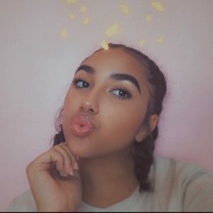 Meet your Posher, Alannah